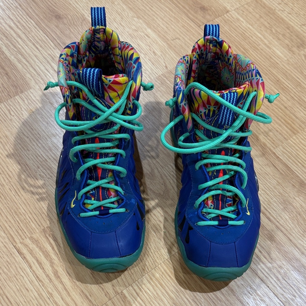 Nike Kids Sneakers in Blue and Green